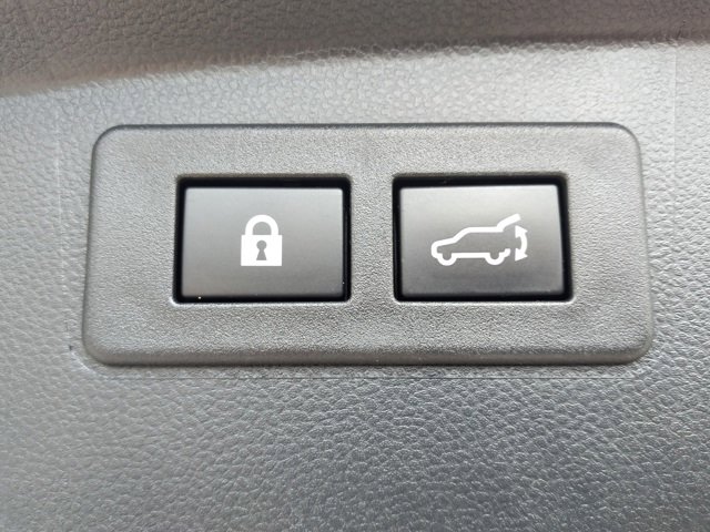 Used 2023 Subaru Outback Limited image 19