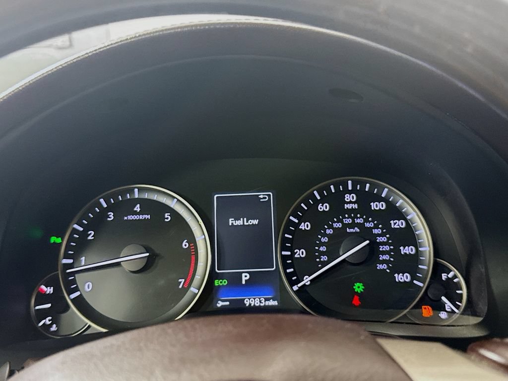 Used 2016 Lexus ES 350 w/ Luxury Package w/Wood Trim FWD image 13