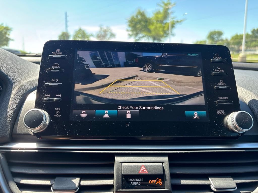 Used 2018 Honda Accord EX image 62