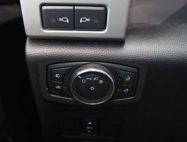 Used 2020 Ford F350 Lariat w/ Lariat Value Package image 28