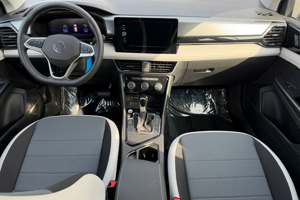Certified 2025 Volkswagen Taos S image 29