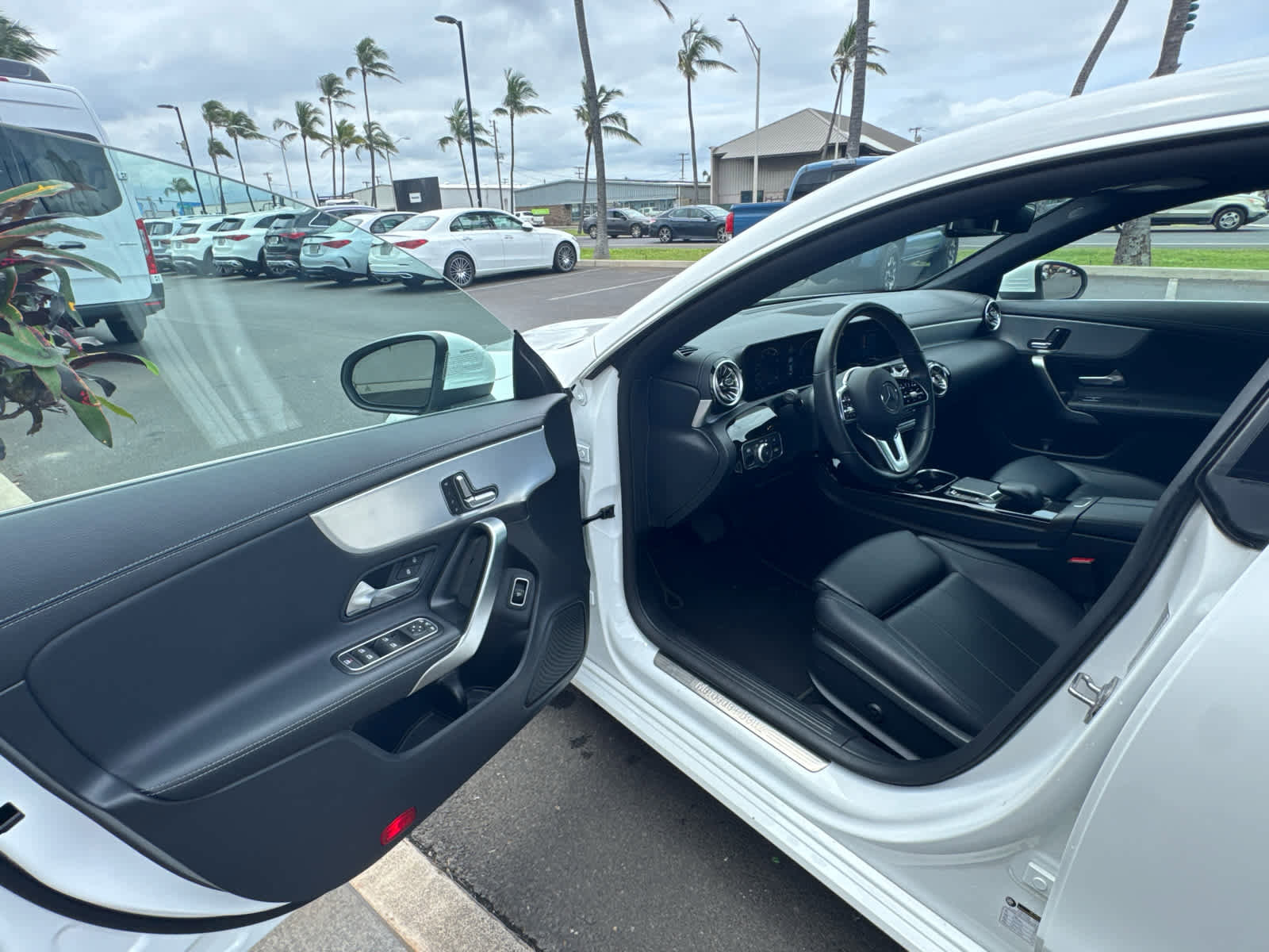 Used 2023 Mercedes-Benz CLA 250 image 10