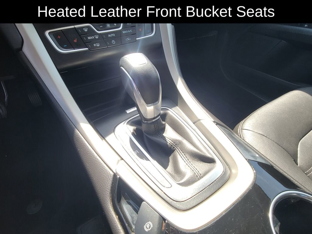 Used 2016 Ford Fusion SE w/ Equipment Group 202A image 28