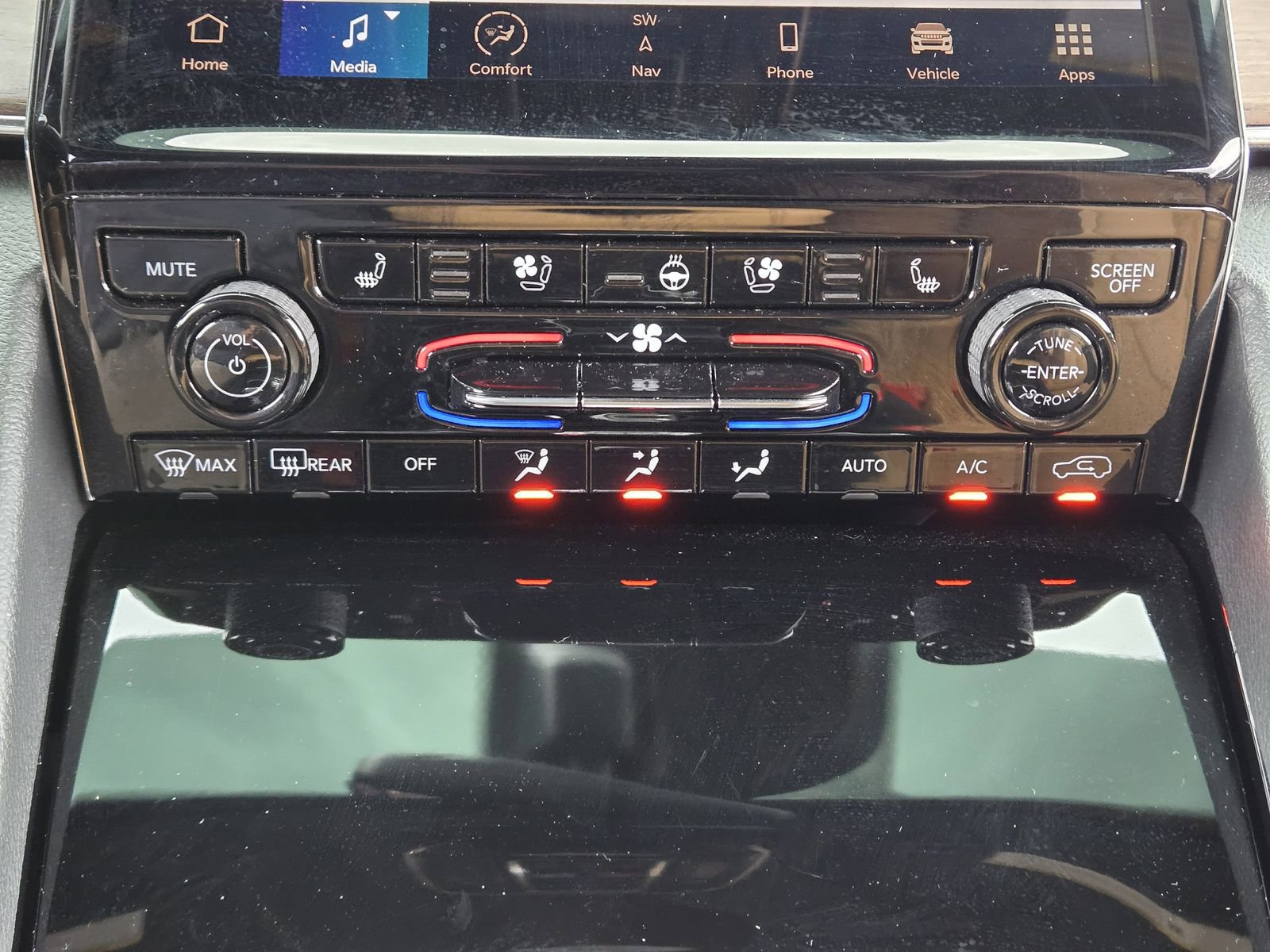 Used 2024 Jeep Grand Cherokee L Summit w/ High Altitude Package image 22