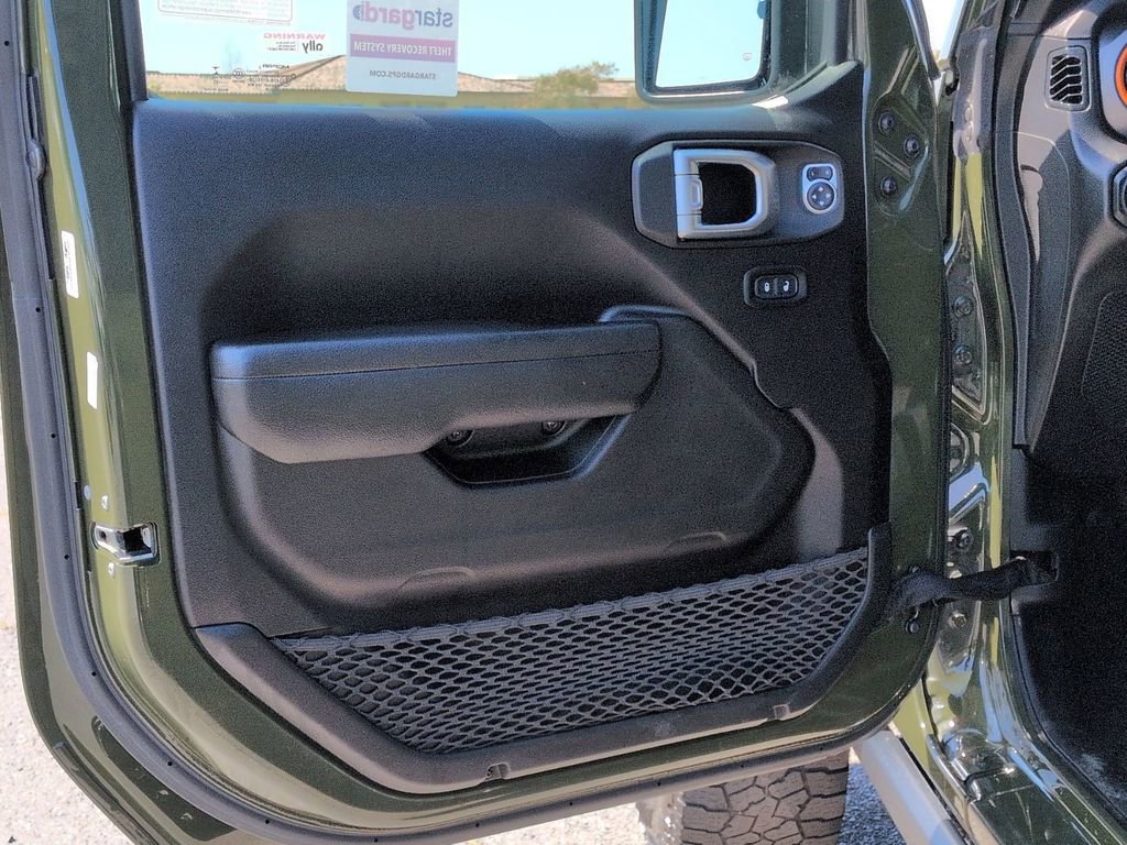 Certified 2022 Jeep Gladiator Mojave w/ Trailer Tow Package image 13