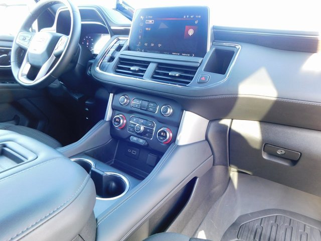 Used 2024 GMC Yukon SLE image 20