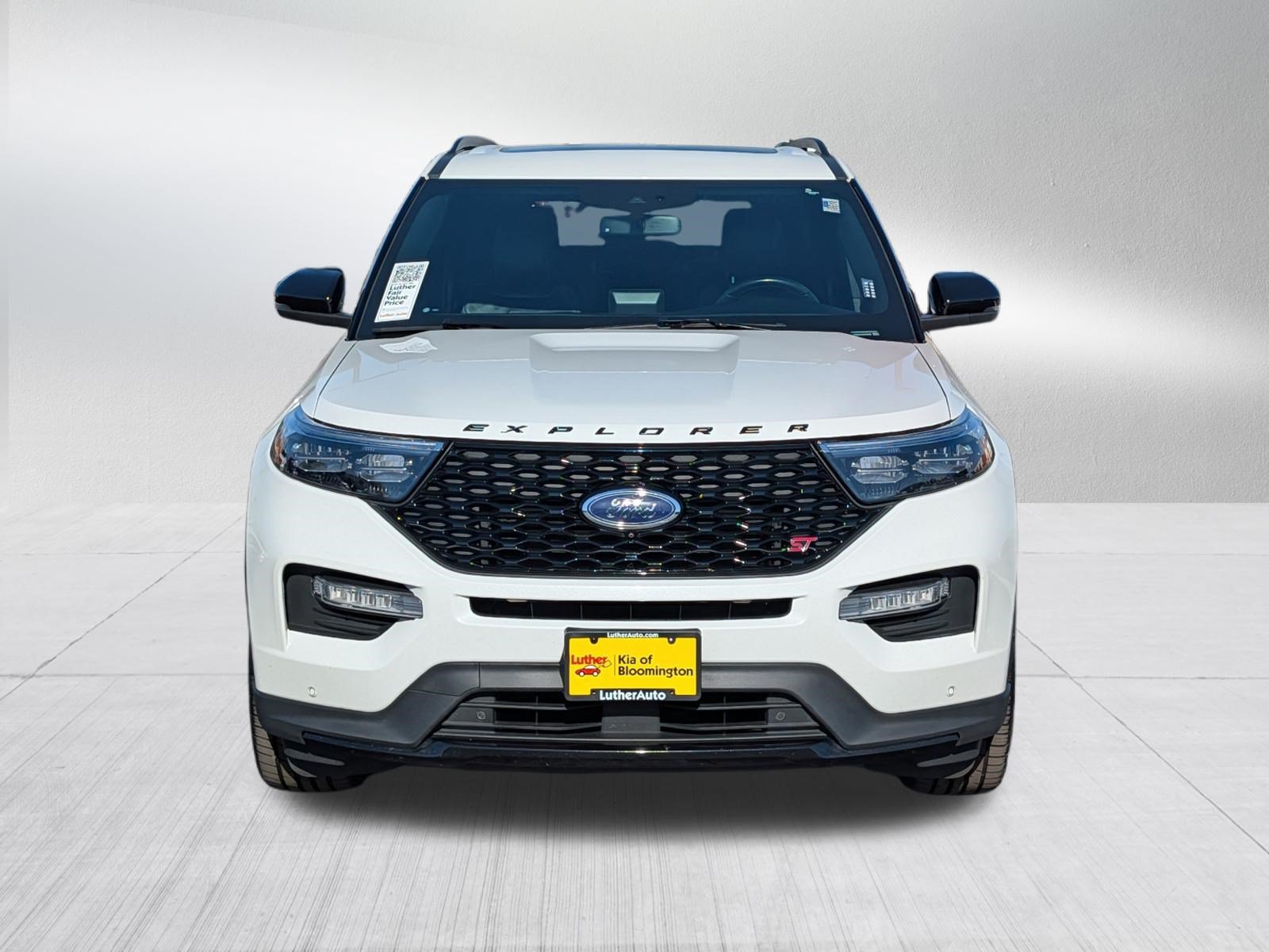 Used 2021 Ford Explorer ST w/ Equipment Group 401A AWD/4WD image 2