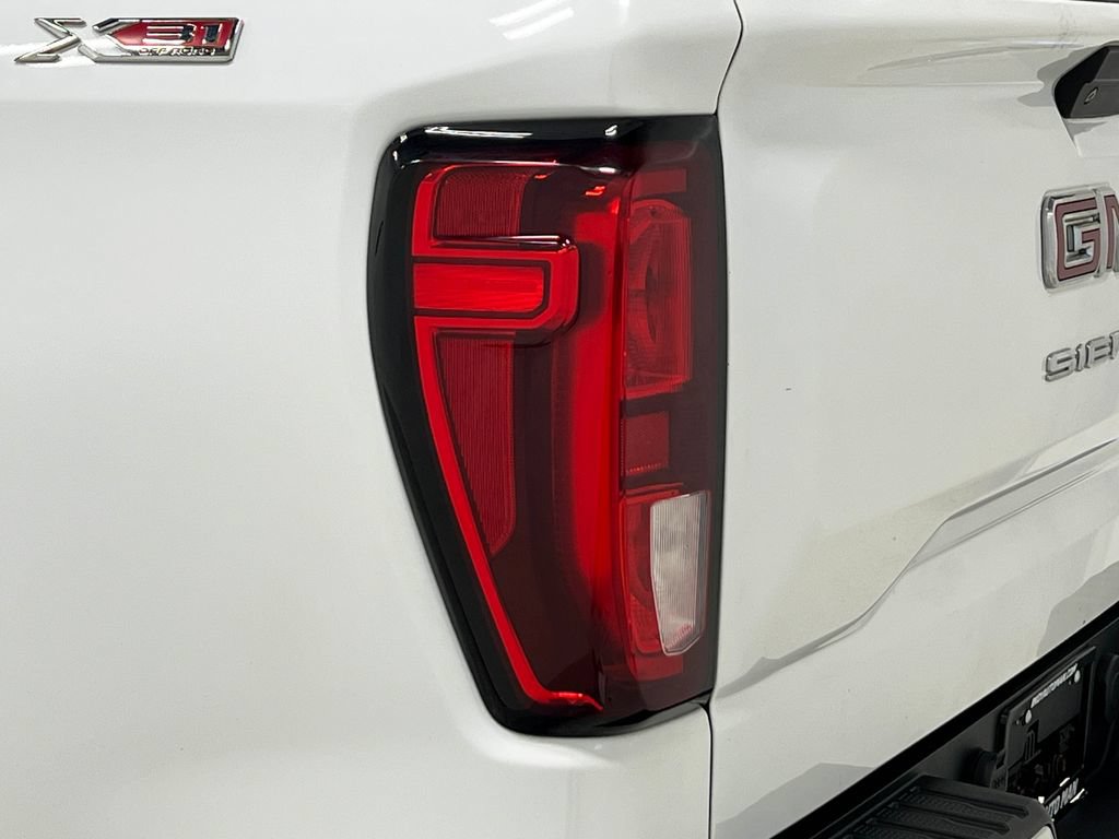 Used 2019 GMC Sierra 1500 SLE w/ X31 Off-Road Package AWD/4WD image 36