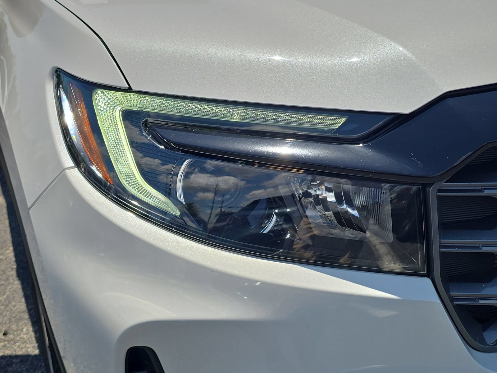 Certified 2023 Honda Passport TrailSport image 7