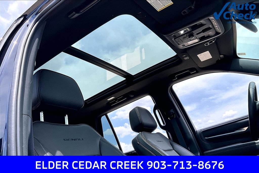 Used 2023 GMC Yukon Denali AWD/4WD image 23