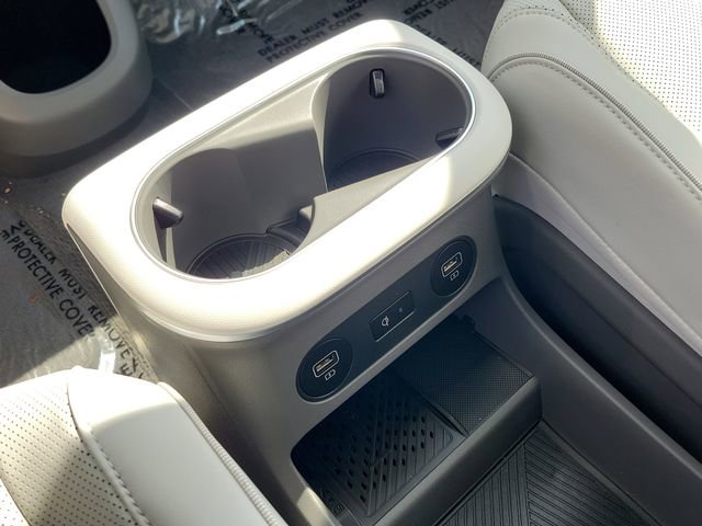 Used 2024 Hyundai Ioniq 5 Limited image 15