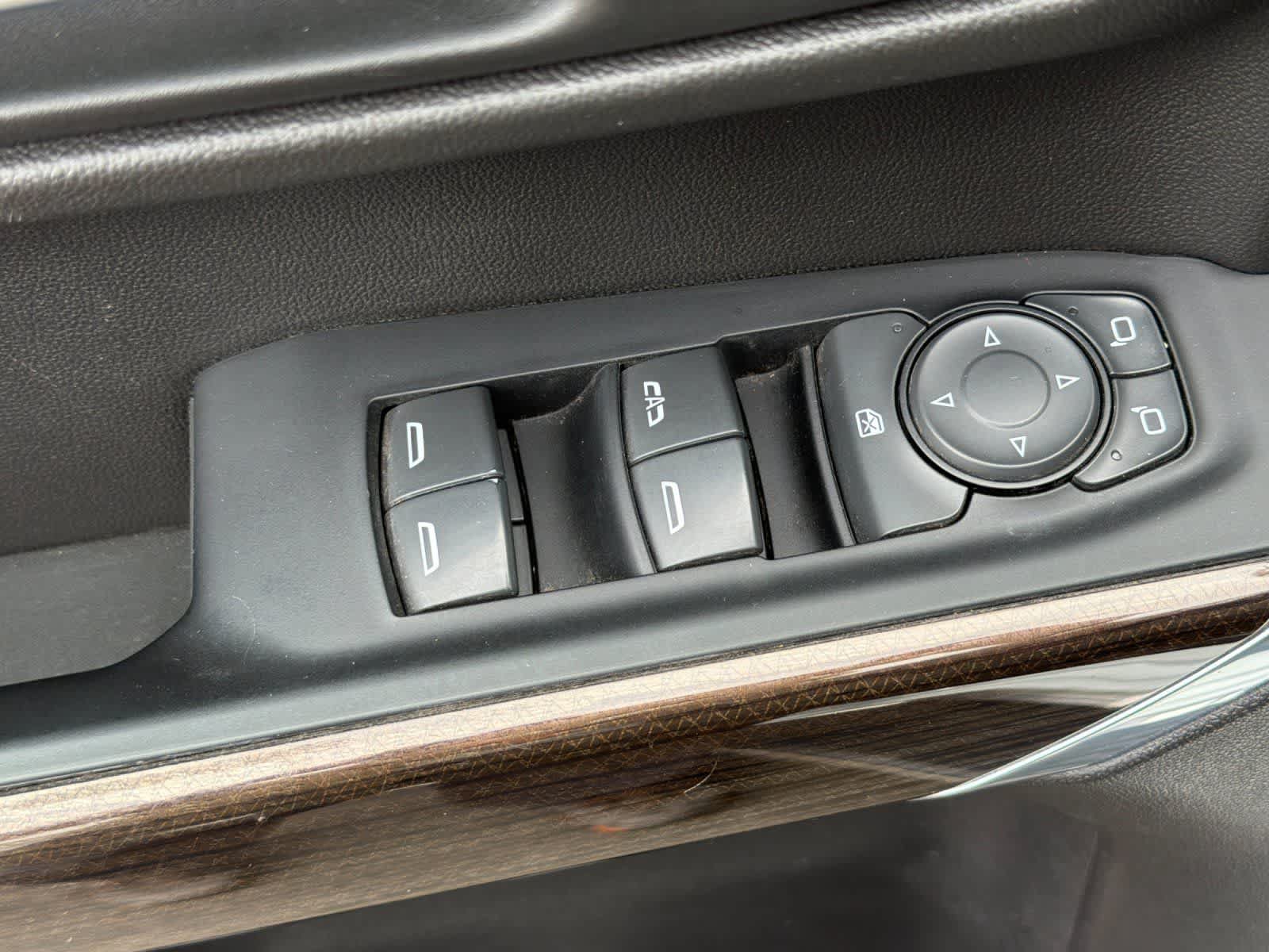 Used 2022 Chevrolet Silverado 1500 RST AWD/4WD image 13