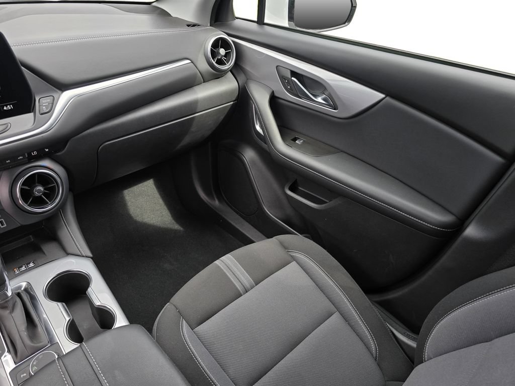 Used 2024 Chevrolet Blazer LT w/ Convenience Package FWD image 20