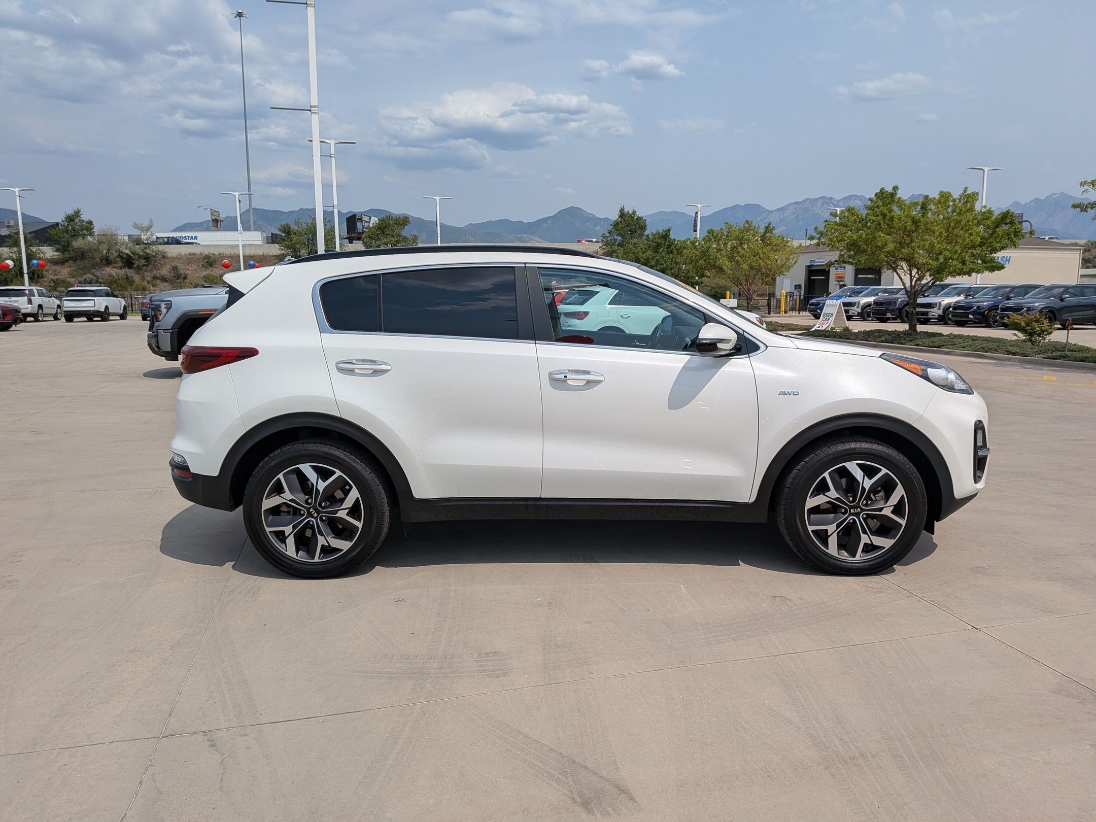 Used 2021 Kia Sportage EX w/ EX Technology Package AWD/4WD image 6