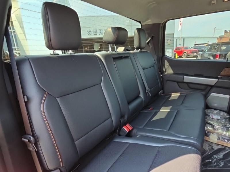 New 2026 Ford F250 Lariat w/ Chrome Package AWD/4WD image 21
