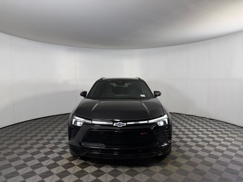 Used 2026 Chevrolet Blazer EV RS w/ Super Cruise Package FWD image 3