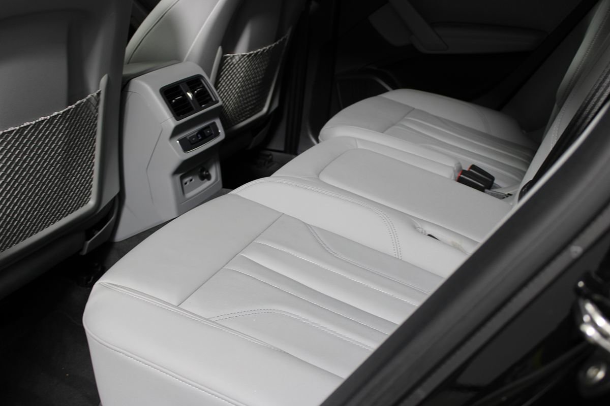 Used 2022 Audi Q5 2.0T Premium Plus image 31