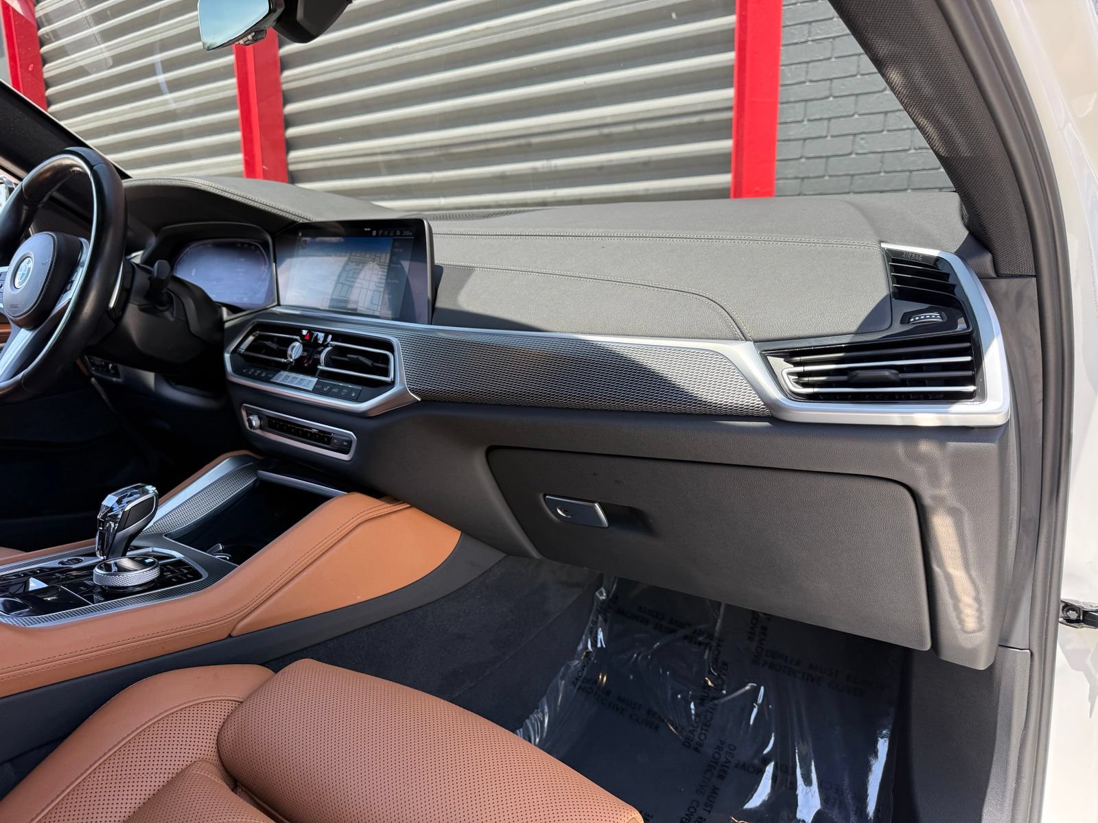 Used 2023 BMW X6 xDrive40i w/ M Sport Package AWD/4WD image 43