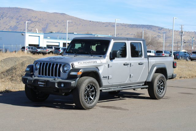 Used 2020 Jeep Gladiator Sport w/ Quick Order Package 24S image 7