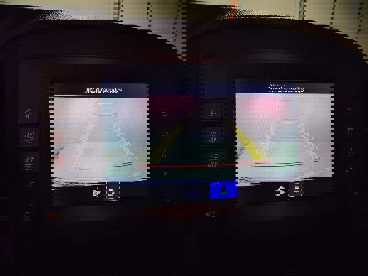 Used 2023 Mercedes-Benz Metris image 28