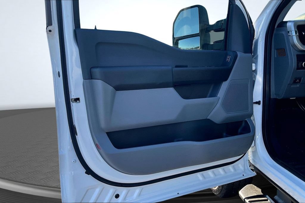 Used 2024 Ford F350 XL AWD/4WD image 22