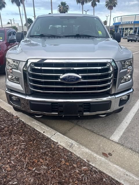 Used 2015 Ford F150 XLT w/ Equipment Group 302A Luxury AWD/4WD image 2