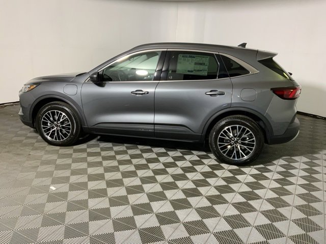 New 2026 Ford Escape SE image 13