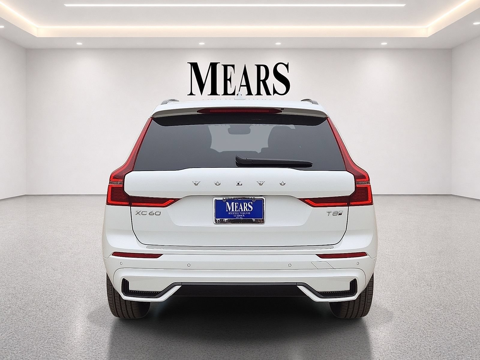 New 2026 Volvo XC60 T8 Plus w/ Protection Package Premier AWD/4WD image 4