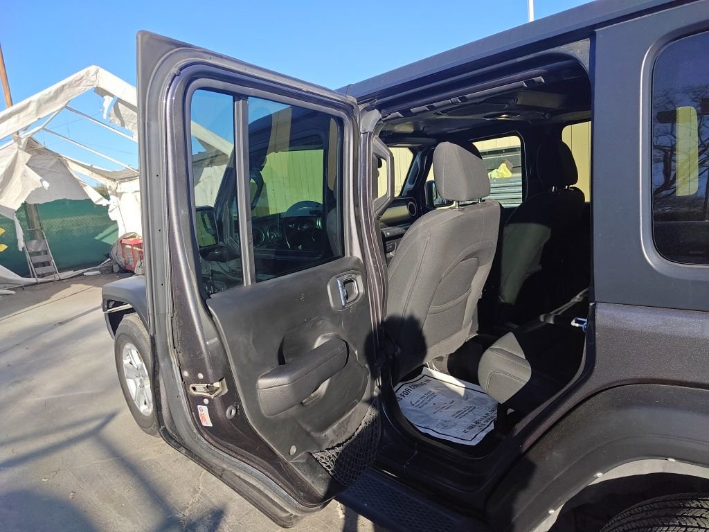 Used 2022 Jeep Wrangler Unlimited Sport image 15