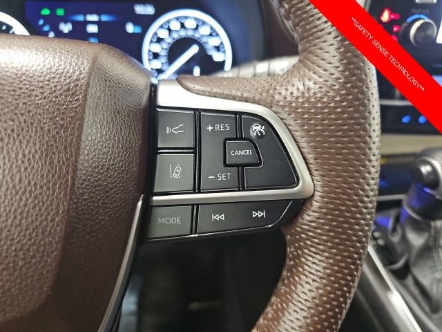 Used 2023 Toyota Sienna Platinum image 22