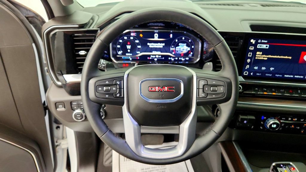 Used 2024 GMC Sierra 1500 SLT AWD/4WD image 12
