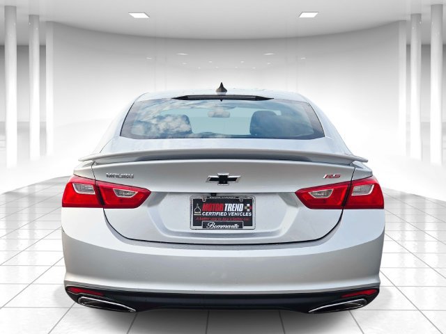 Used 2019 Chevrolet Malibu RS FWD image 4