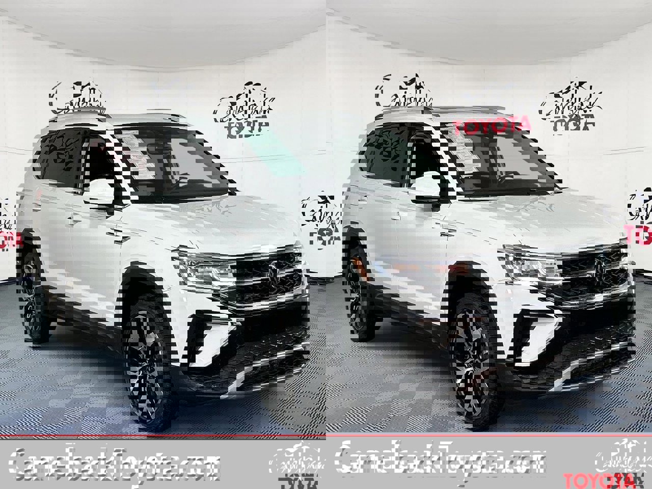 Used 2022 Volkswagen Taos SEL image 1