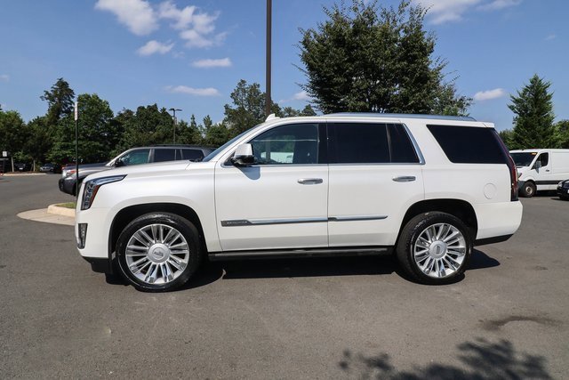 Used 2016 Cadillac Escalade Platinum image 12