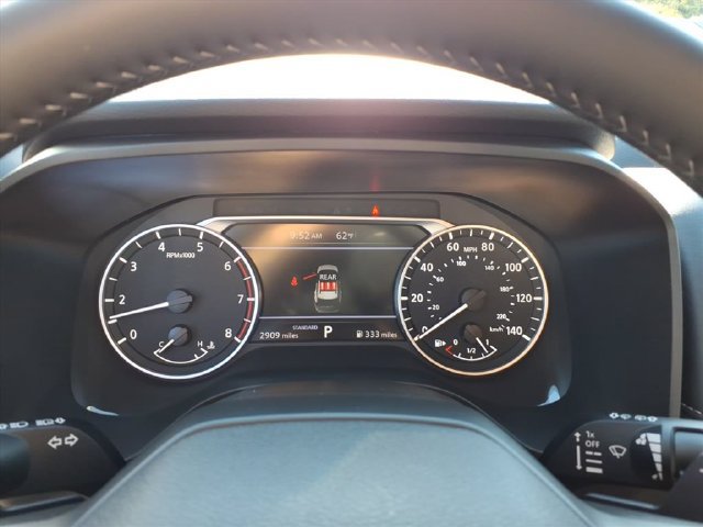 Used 2025 Nissan Rogue SV FWD image 17