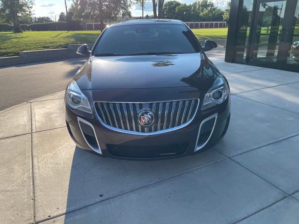 Used 2017 Buick Regal GS w/ Driver Confidence Package #2 AWD/4WD image 2