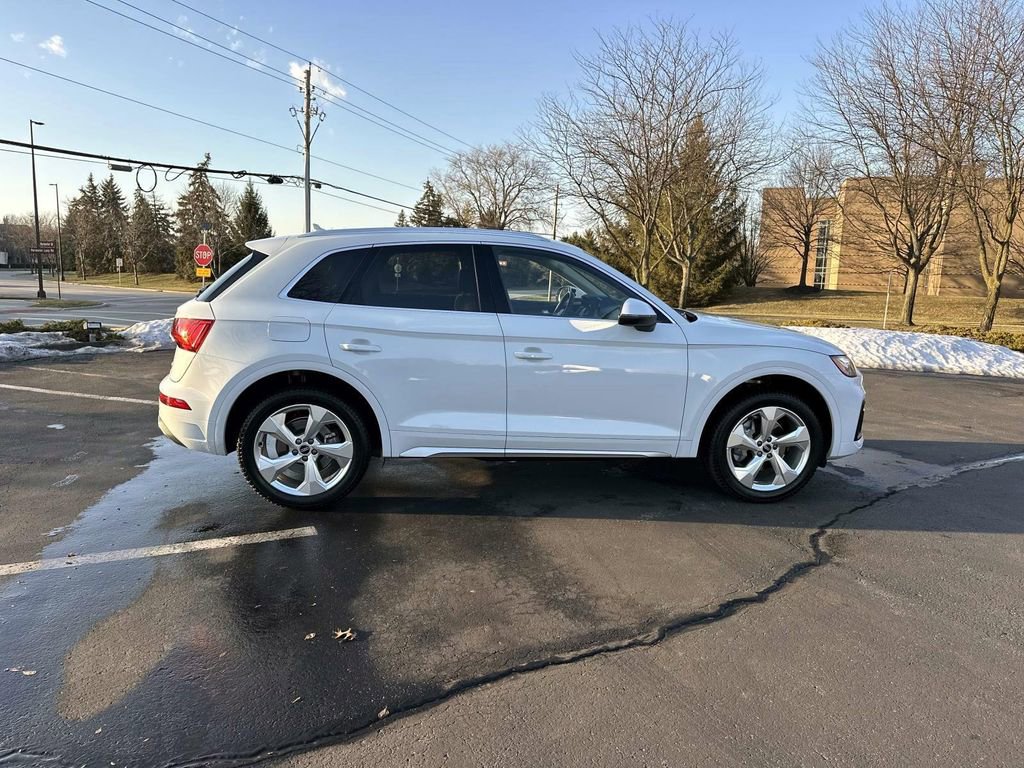 Used 2021 Audi Q5 2.0T Premium Plus w/ Premium Plus Package image 8