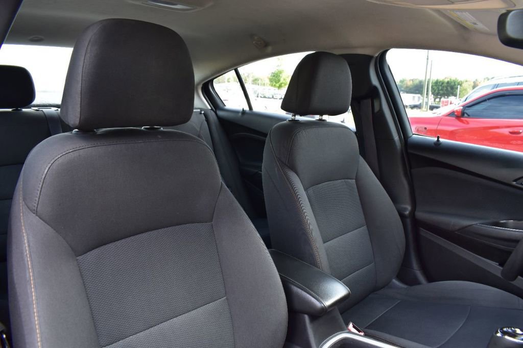 Used 2017 Chevrolet Cruze LS image 17