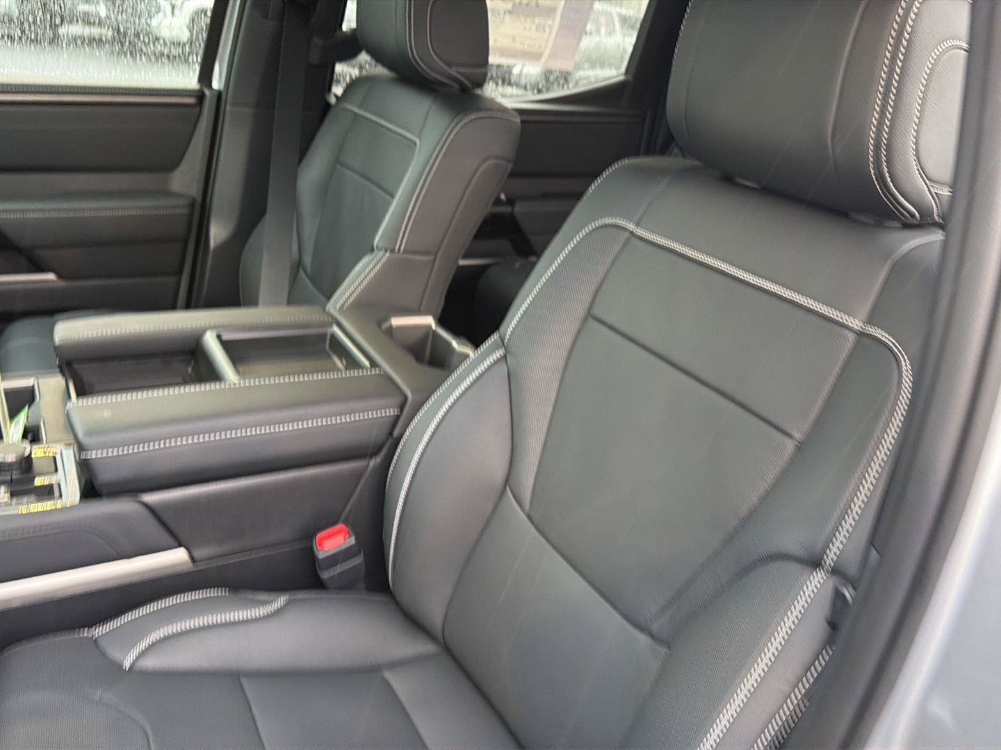 New 2026 Toyota Tundra Limited AWD/4WD image 29