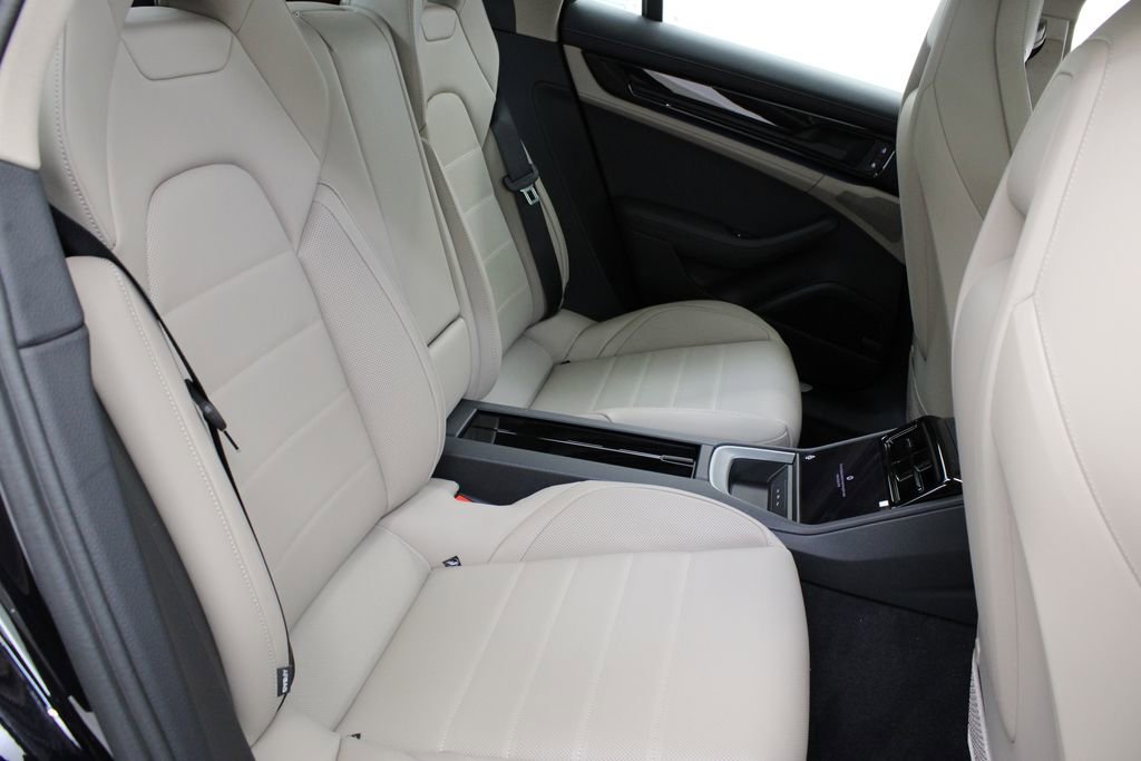 New 2026 Porsche Panamera image 27