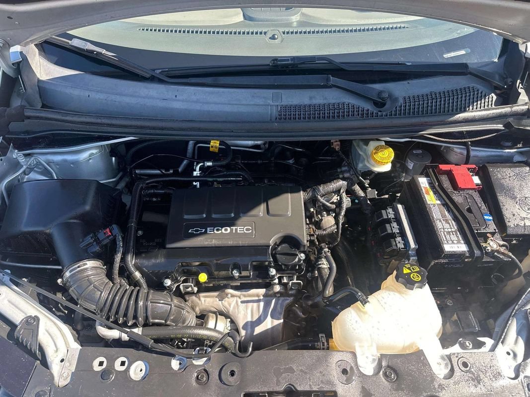 Used 2012 Chevrolet Sonic LT FWD image 9