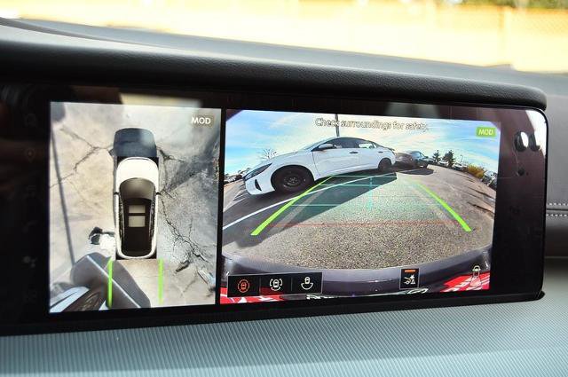 New 2026 Nissan Murano Platinum image 14