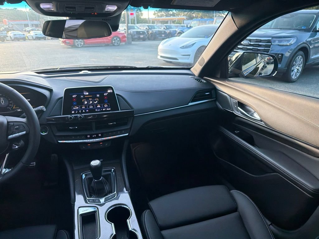 Used 2026 Cadillac CT4 V Blackwing w/ Technology Package RWD image 14