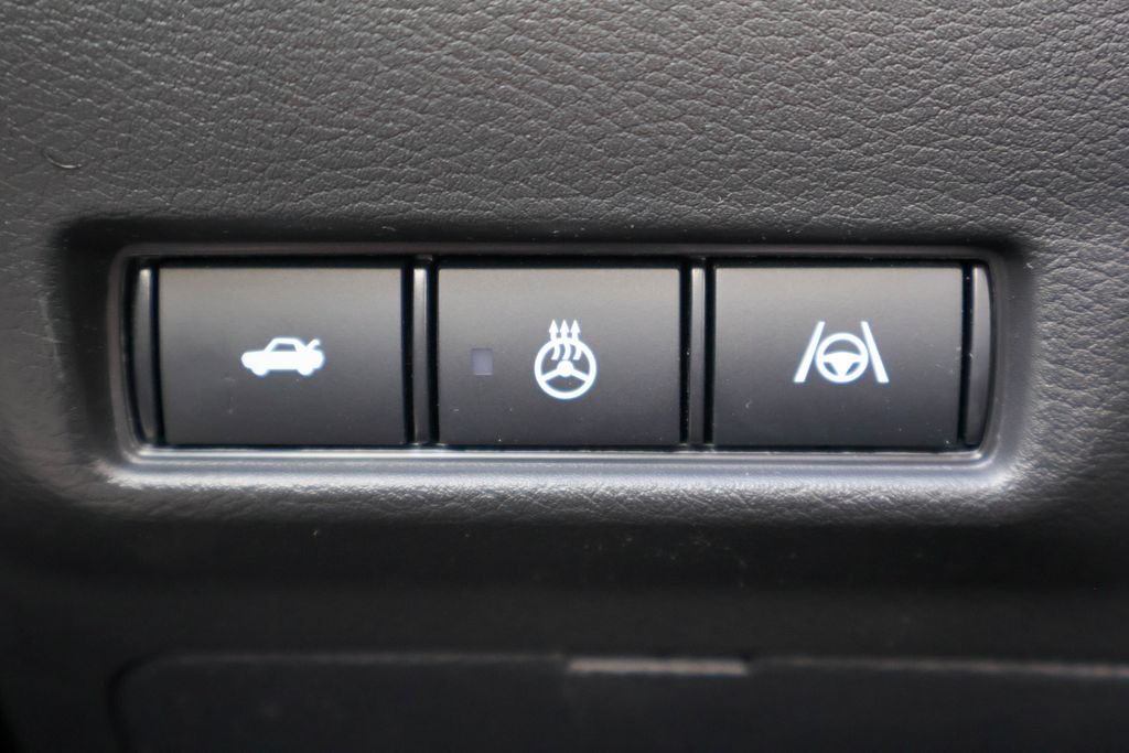 New 2026 Nissan Sentra SL w/ Floor Mat Package FWD image 16