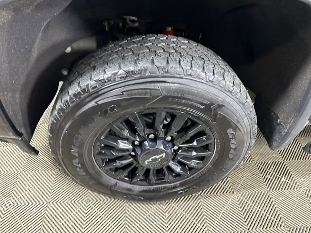 Used 2022 Chevrolet Silverado 2500 LTZ w/ LTZ Plus Package image 9