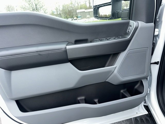 New 2025 Ford F350 XLT w/ Tremor Off-Road Package image 12