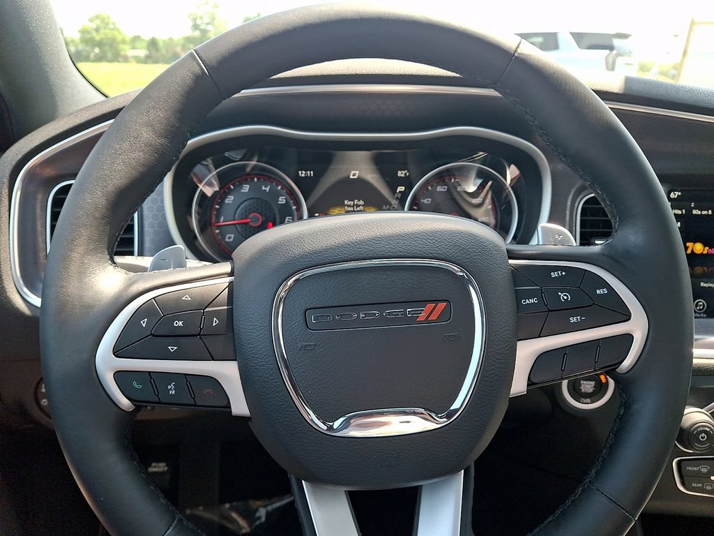 Used 2017 Dodge Charger SXT w/ Plus Group RWD image 19