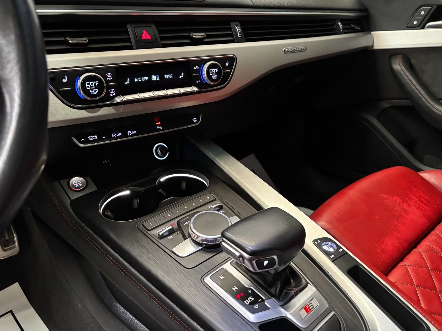 Used 2019 Audi S4 Premium Plus w/ Premium Plus Package image 18