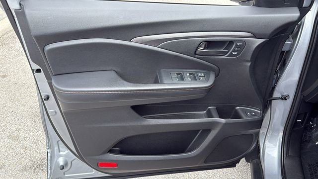 Used 2023 Honda Passport TrailSport image 18