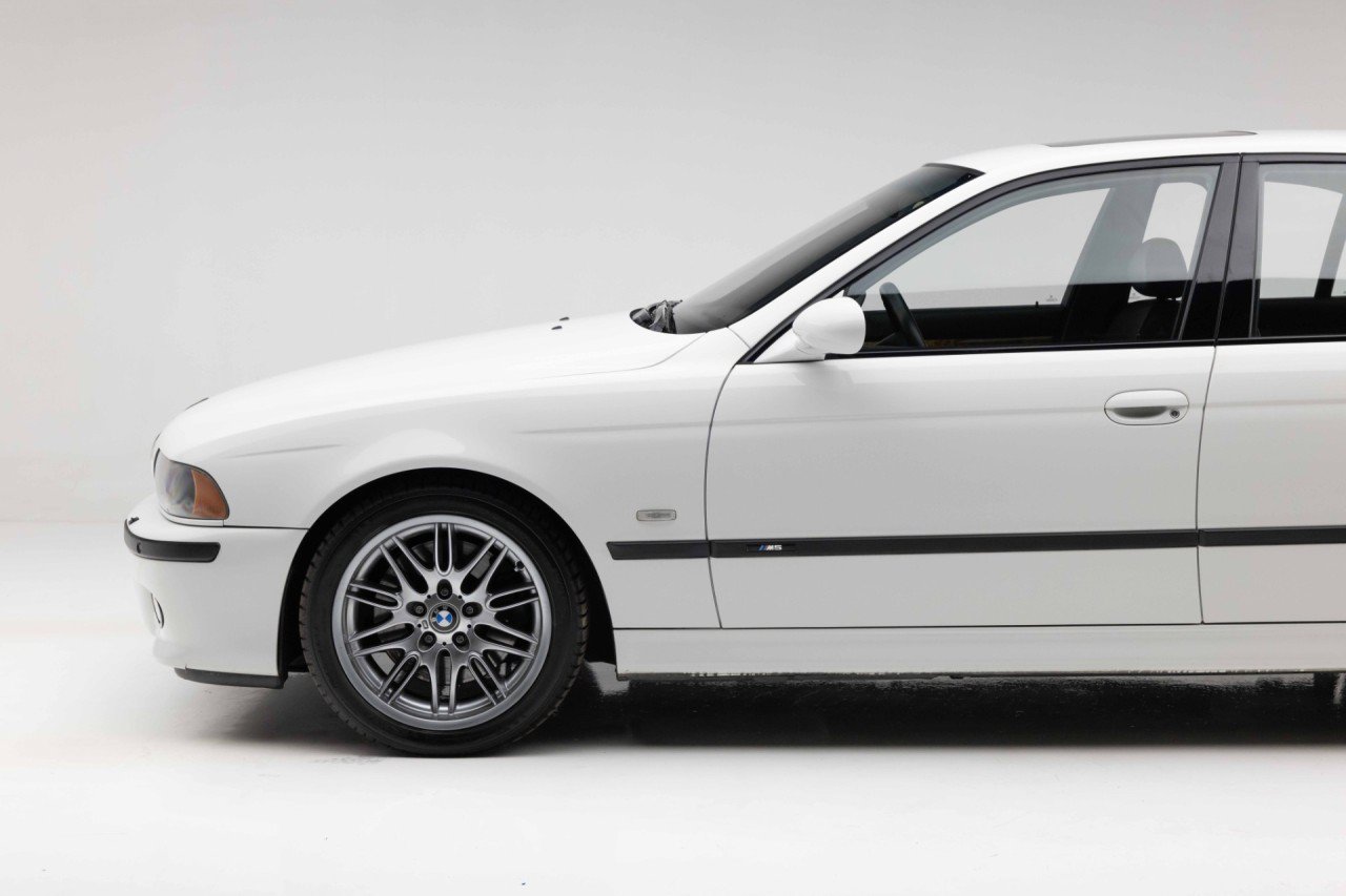 Used 2001 BMW M5 RWD image 19